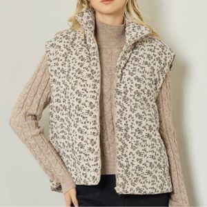 Entro Floral Vest
